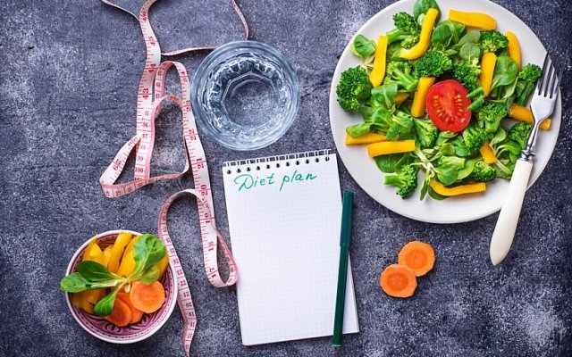 Hubnutí pomocí nízkosacharidové diety - keto dieta a její typy